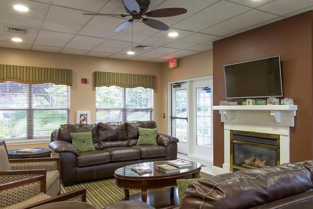 Smell The Chocolate From Park In Great 2bd Vacation Holiday home Hershey